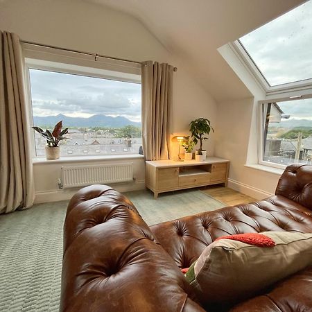 Porthmadog, Sleeps 11, 5 Bedrooms, 5 Bathrooms, Mountain Views Luaran gambar